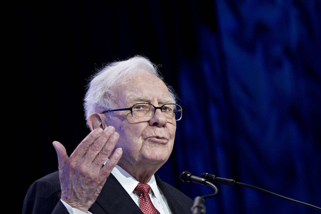 Warren Buffett 

(Andrew Harrer/Bloomberg)