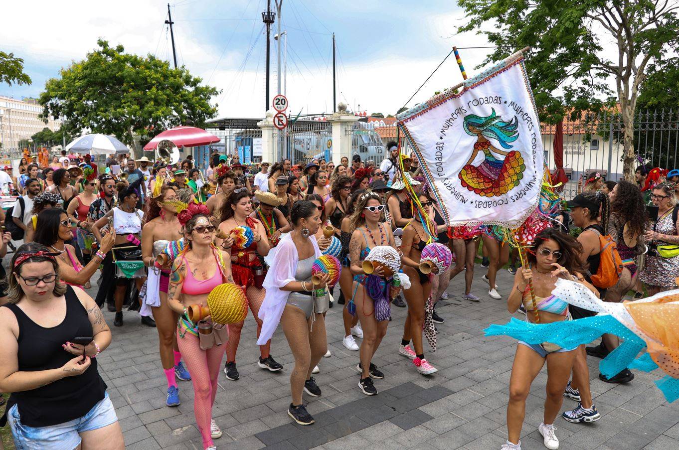 Cortejo do bloco Mulheres Rodadas, no centro do Rio de Janeiro (Foto: Tomaz Silva/Agência Brasil)