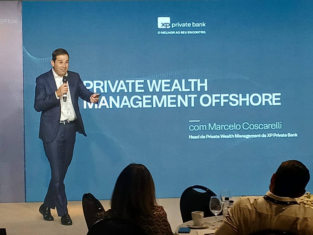 Marcelo Coscarelli, head de Private Wealth Management Internacional da XP, durante encontro do Selo Private e P15 (Foto: divulgação)