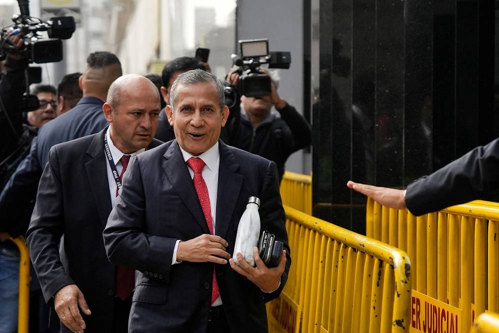 Ex-presidente peruano Ollanta Humala chega a tribunal
15/04/2025
REUTERS/Angela Ponce