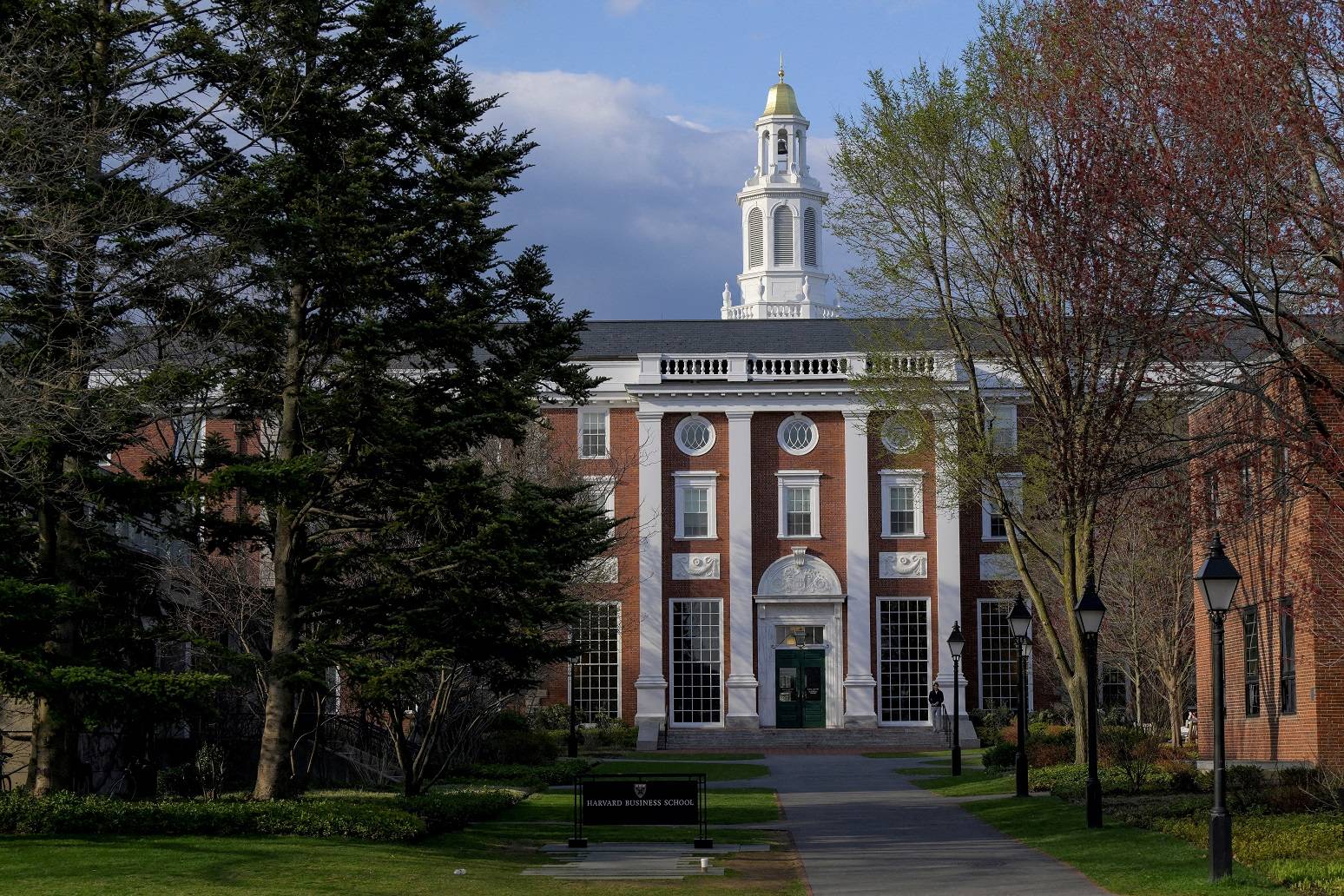 Campus da Escola de Negócios da  Universidade de Harvard (Foto:   REUTERS/Faith Ninivaggi)