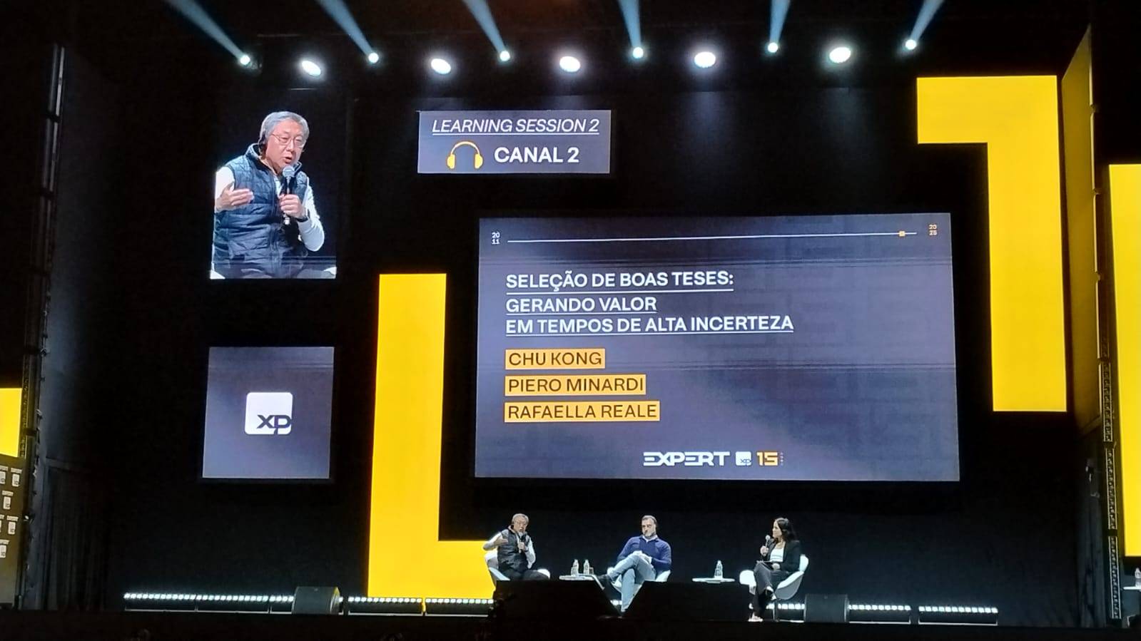 Painel de gestores de private equity na Expert XP 2025, com Chu Kong, e Piero Minardi (Foto: InfoMoney)