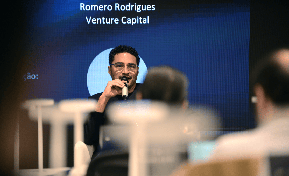 Romero Rodrigues, fundador do Buscapé, falou em painel da primeira edição do Do Zero ao Topo Xperience (Foto: InfoMoney)