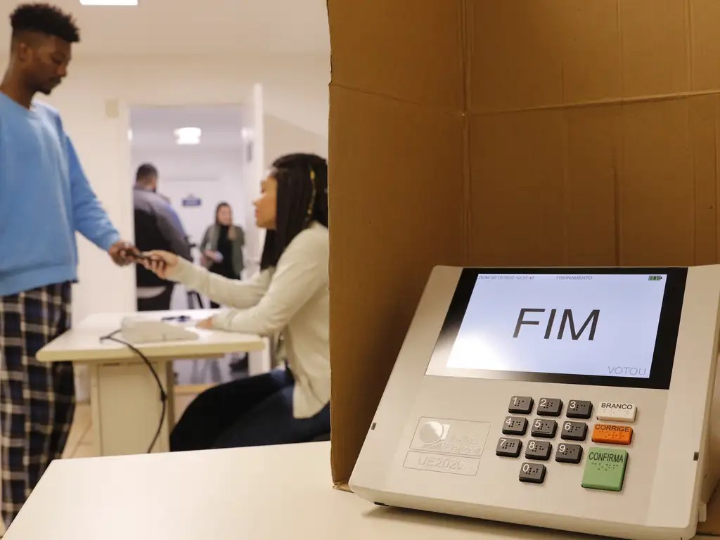 Foi convocado para ser mesário, mas faltou? Veja o que fazer