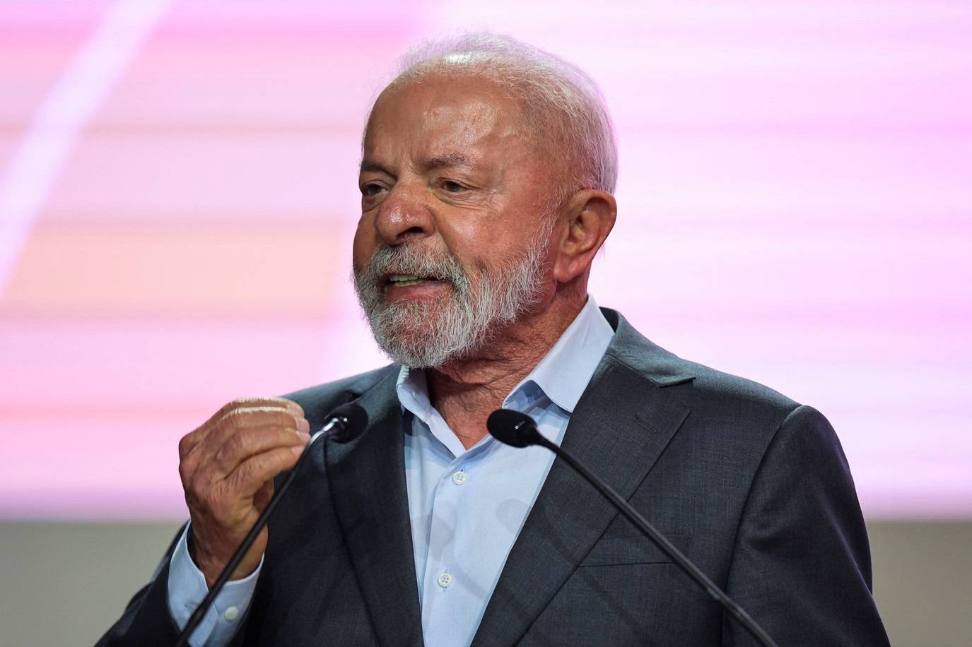 Presidente Luiz Inácio Lula da Silva discursa durante cerimônia de abertura da Conferência das Nações Unidas sobre Mudanças Climáticas COP30, em Belémembro de 2025
REUTERS/Adriano Machado