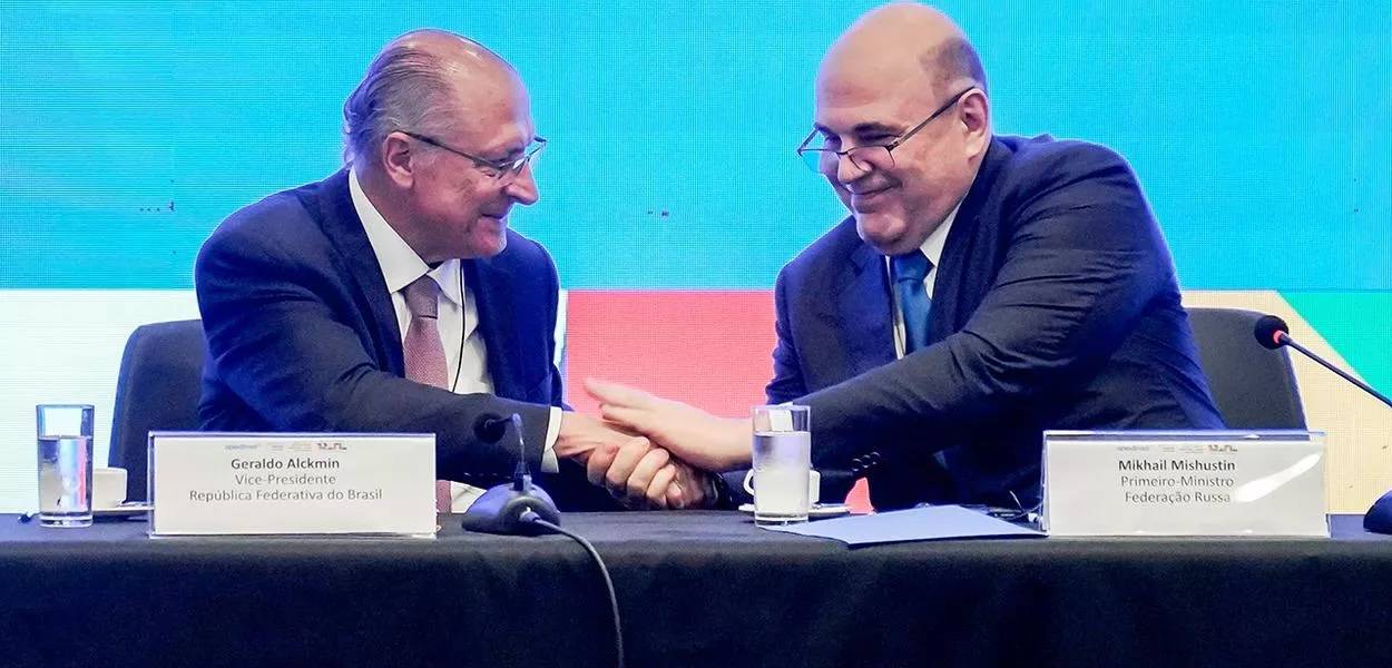 O vice-presidente da República e ministro do Desenvolvimento, Indústria, Comércio e Serviços, Geraldo Alckmin, e o primeiro-ministro da Rússia, Mikhail Mishustin, durante a 8ª Reunião da Comissão Brasil-Rússia de Alto Nível de Cooperação, no Palácio do Itamaraty (Foto: Rafa Neddermeyer/Agência Brasil)