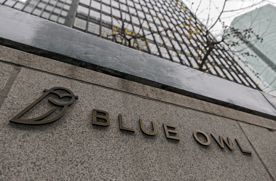 Fachada da Blue Owl
