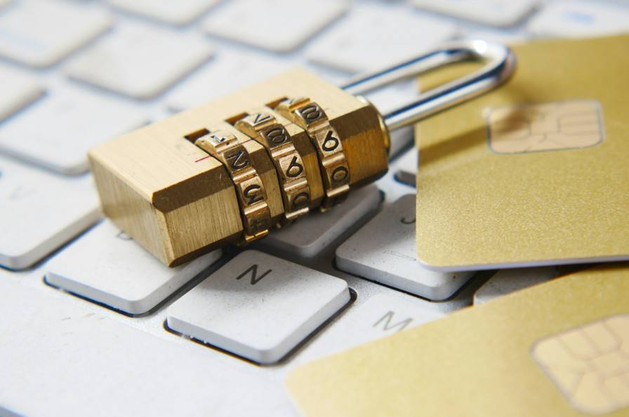 Índice de Fraude da Equifax BoaVista captura aumento nas tentativas de golpes online (Foto: Unsplash)