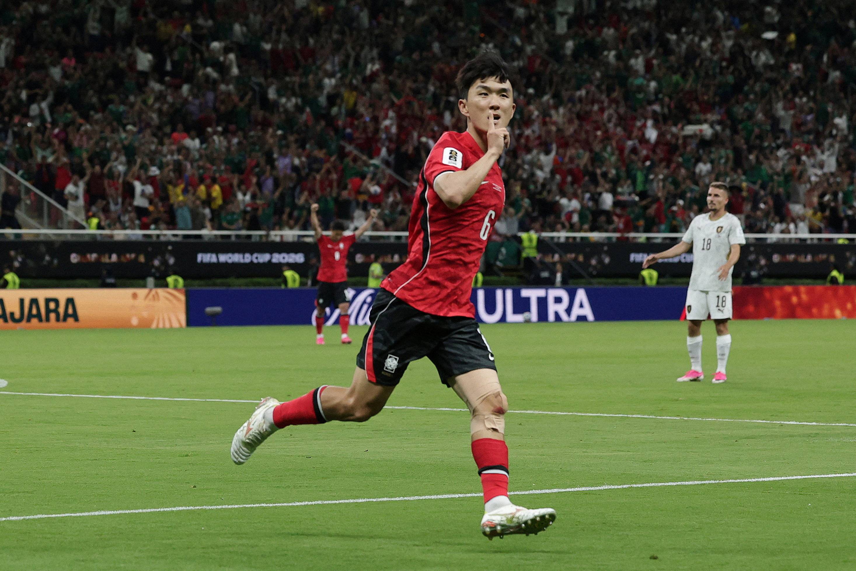 Grupo A – Coreia do Sul x República Tcheca – Estádio Guadalajara, Guadalajara, México – 11 de junho de 2026. Hwang In-beom, da Coreia do Sul, comemora ao marcar o primeiro gol da equipe. REUTERS/Amanda Perobelli TPX IMAGENS DO DIA.