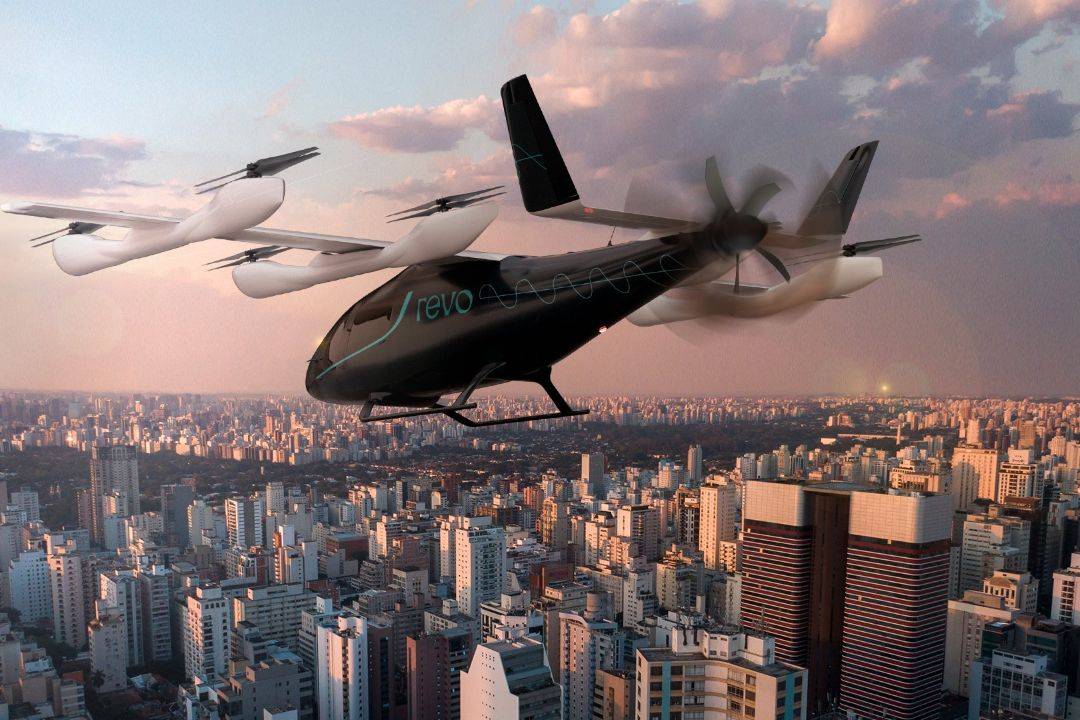 Reprodução digital do voo de um eVTOL. (Foto: Divulgação/Revo)