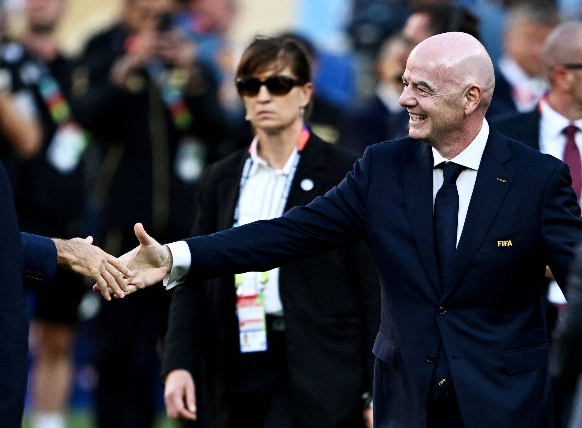 O presidente da FIFA, Gianni Infantino, durante a entrega do troféu da Copa do Mundo, nos EUA (Foto: REUTERS/Dylan Martinez)