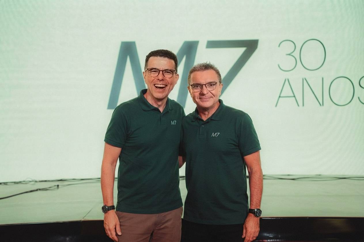 Amigos de infância, Nisabro Fujita e Daniel Demétrio fundaram a M7 Investimentos em 1996