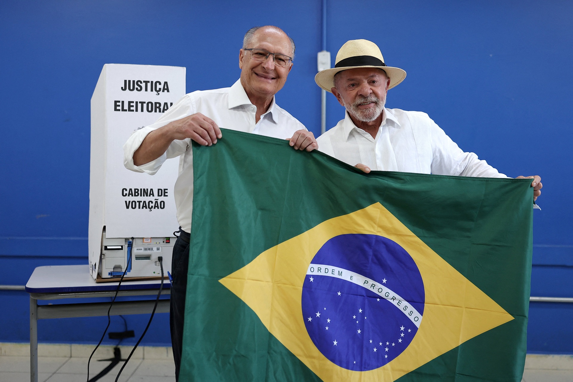 Lula avalia anunciar Alckmin ministro da Fazenda em tentativa de virada no 2º turno